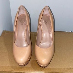 Vince camuto pumps